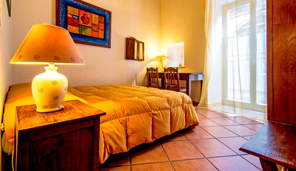 Casa Cagliostro Palermo Apartment Стая снимка